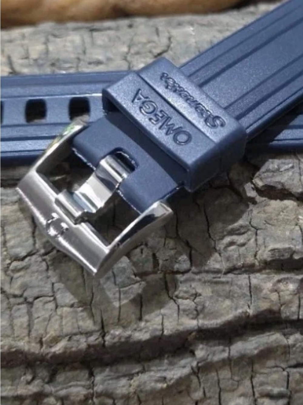 Omega Blue Rubber Strap with Polished Buckle